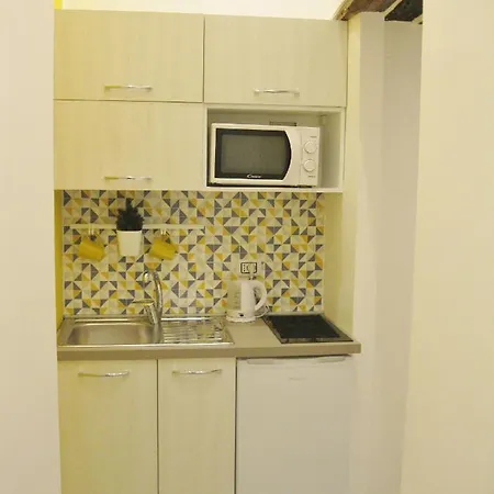 Couette-café Lemon Flats Naples