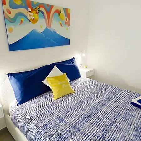 Lemon Flats 4* نابولي
