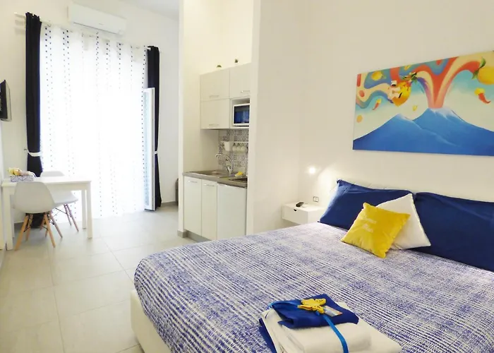 Lemon Flats Bed & Breakfast Napoli