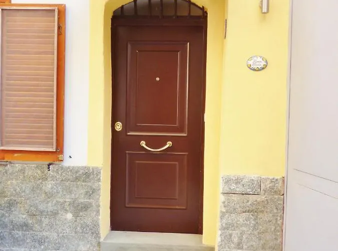 Lemon Flats Bed & Breakfast