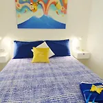 Lemon Flats 4* Neapol