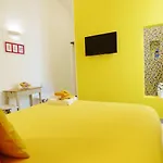 Couette-café Lemon Flats 4*