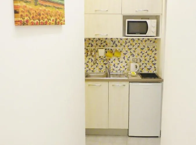 Lemon Flats 4* Napels